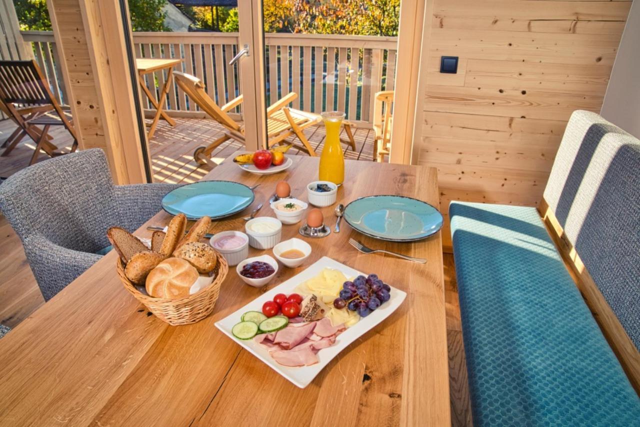 Zum Wohle Aparthotel Oberwoelz Stadt Bagian luar foto